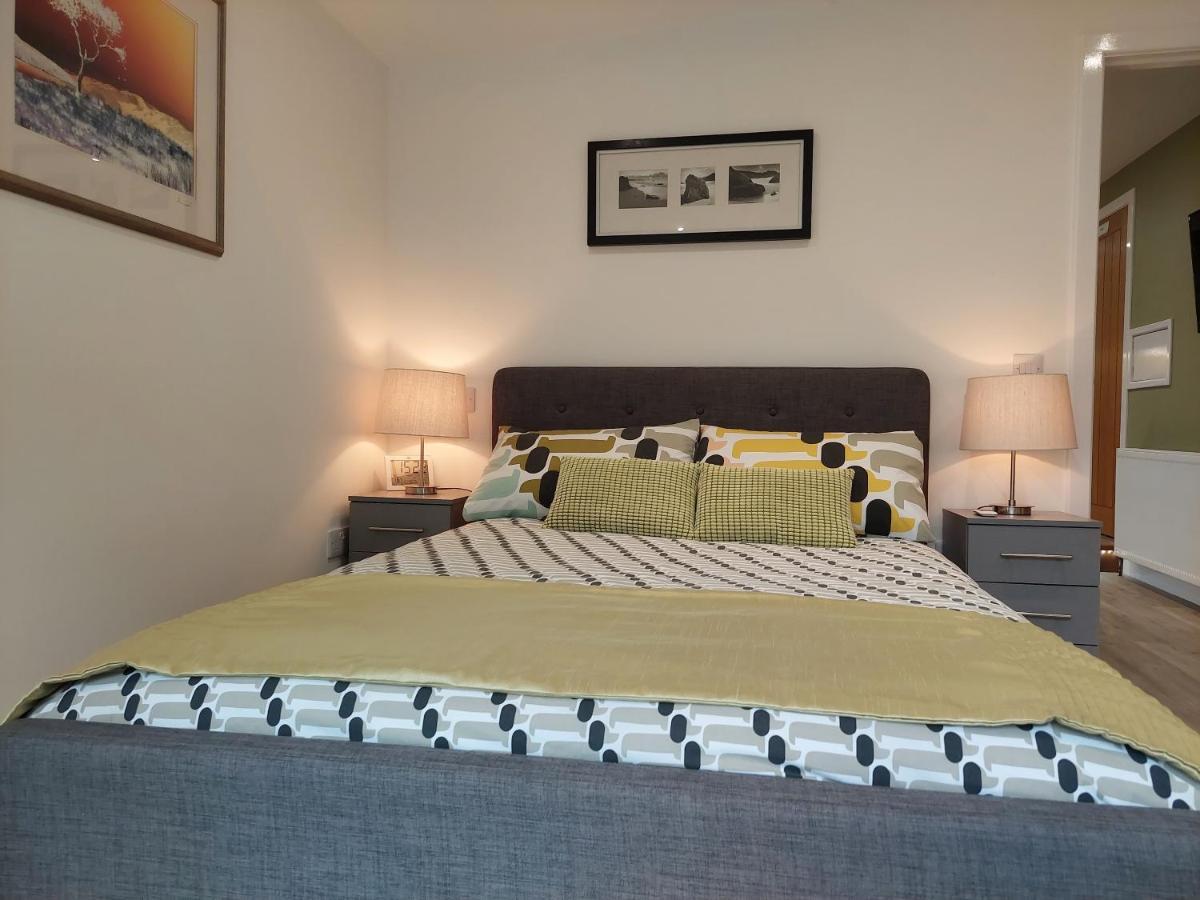 Bayview Lodge New Spacious Apartment Breakish ภายนอก รูปภาพ